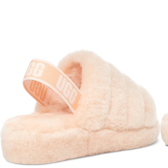 New UGG Fluff Yeah Slide Scallop - Picture 2 of 9